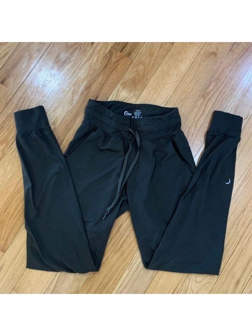 Zyia Joggers -Olive Green